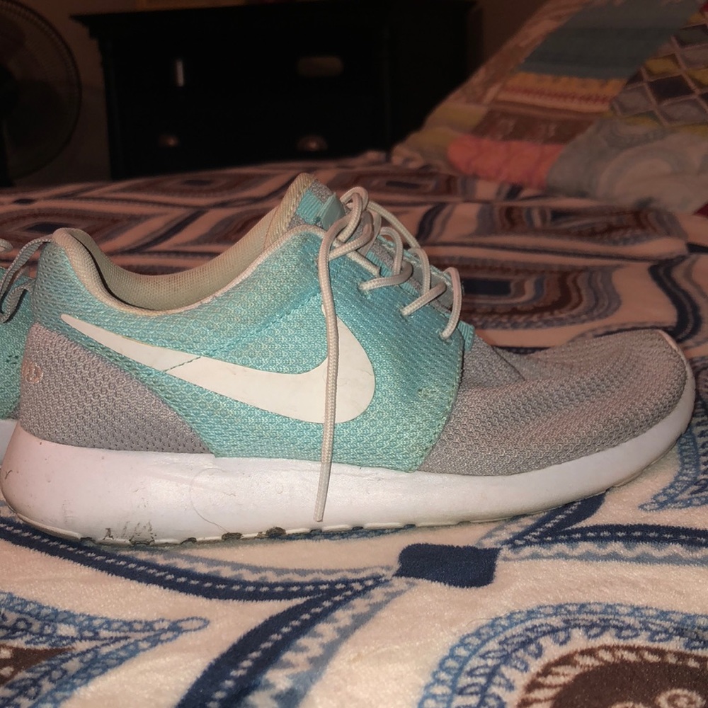 Nike shoes